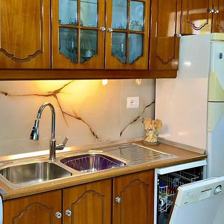 Διαμέρισμα Bicuni Brothers *